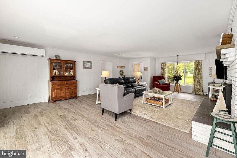 Furnished Finder property 404419_1 photo 17