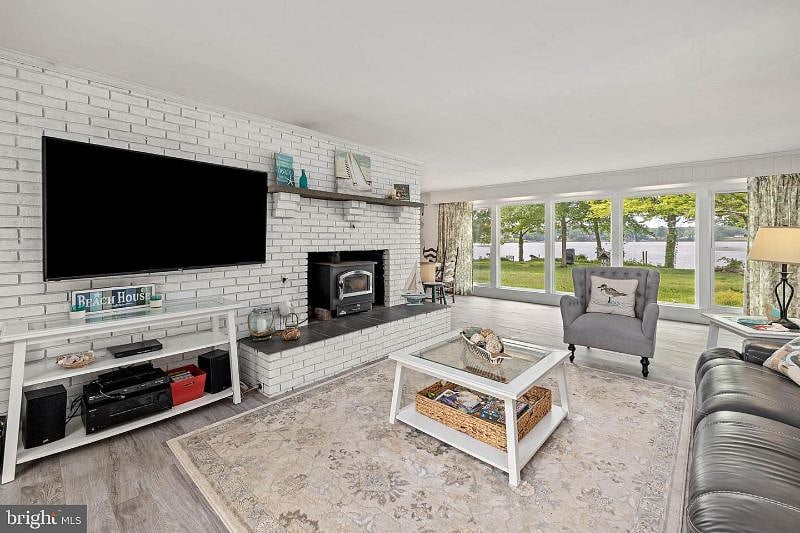 Furnished Finder property 404419_1 photo 22