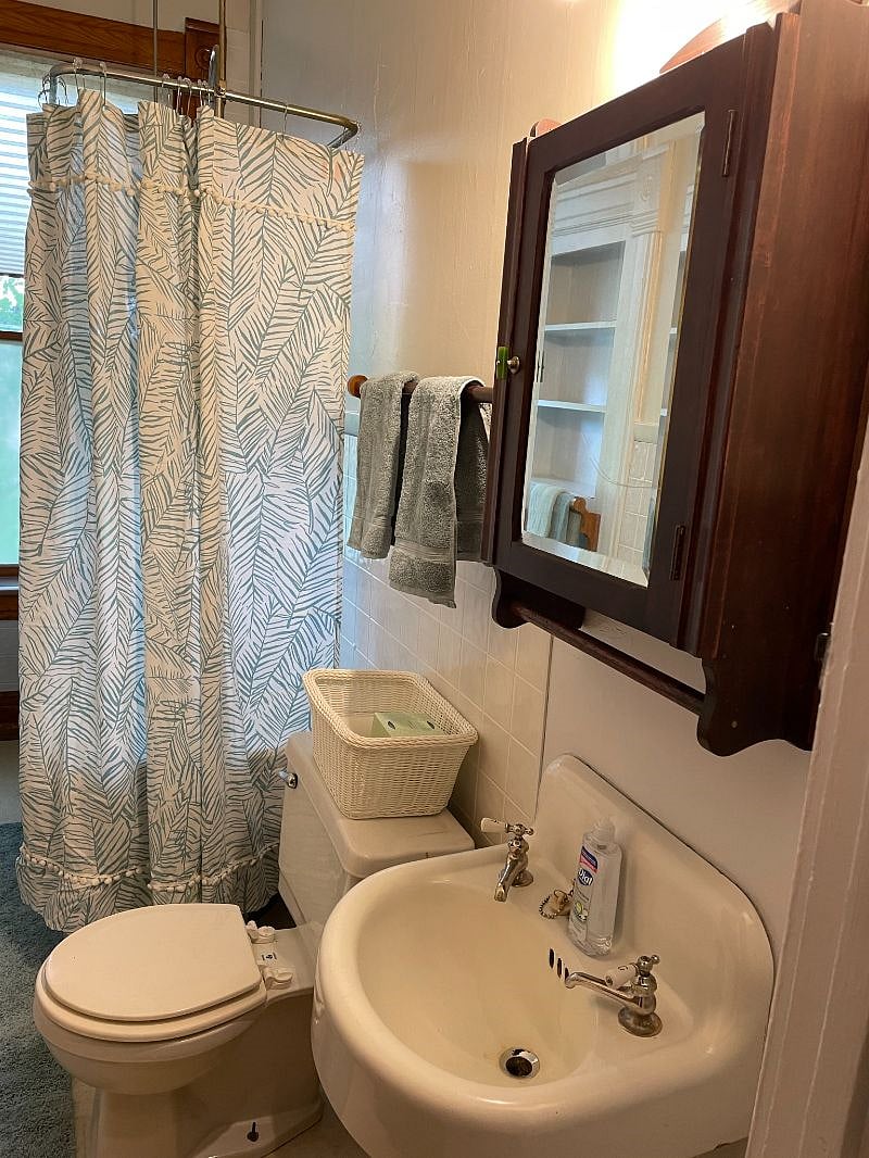 Furnished Finder property 404426_1 photo 12
