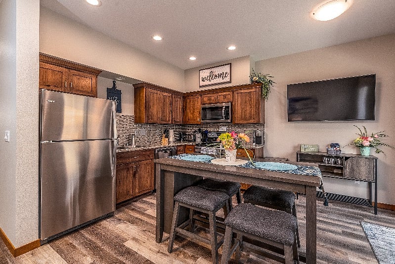 Furnished Finder property 404439_1 photo 4