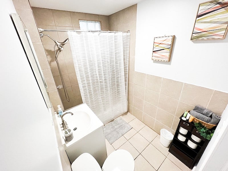 Furnished Finder property 404467_1 photo 18