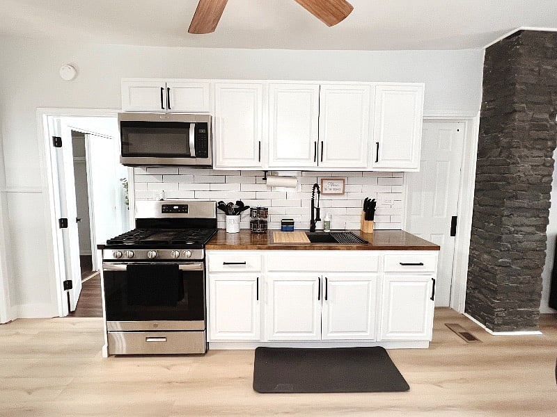 Furnished Finder property 404467_3 photo 20
