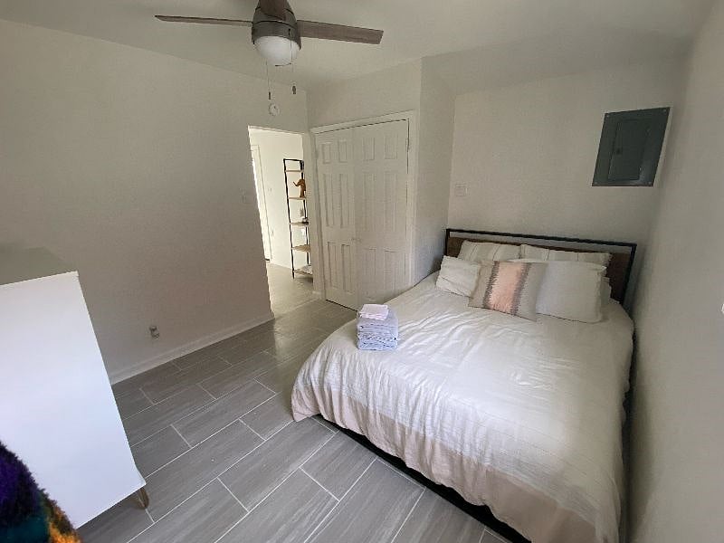 Furnished Finder property 404476_1 photo 4