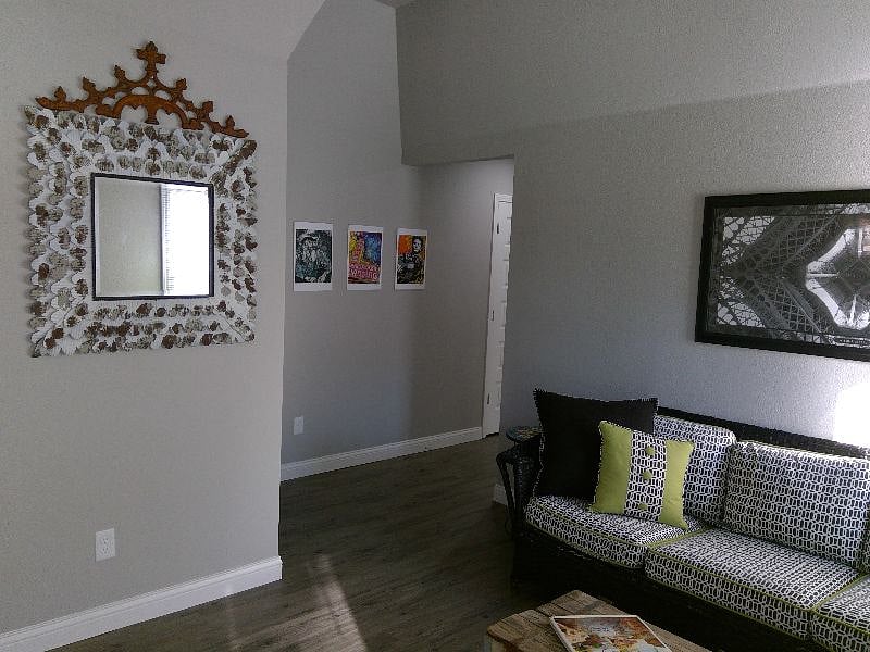 Furnished Finder property 404481_1 photo 3