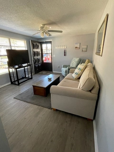 Furnished Finder property 404486_1 photo 4