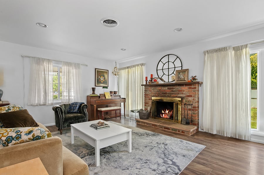 Furnished Finder property 404489_1 photo 12