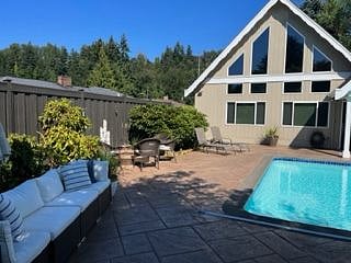 Furnished Finder property 404495_1 photo 21