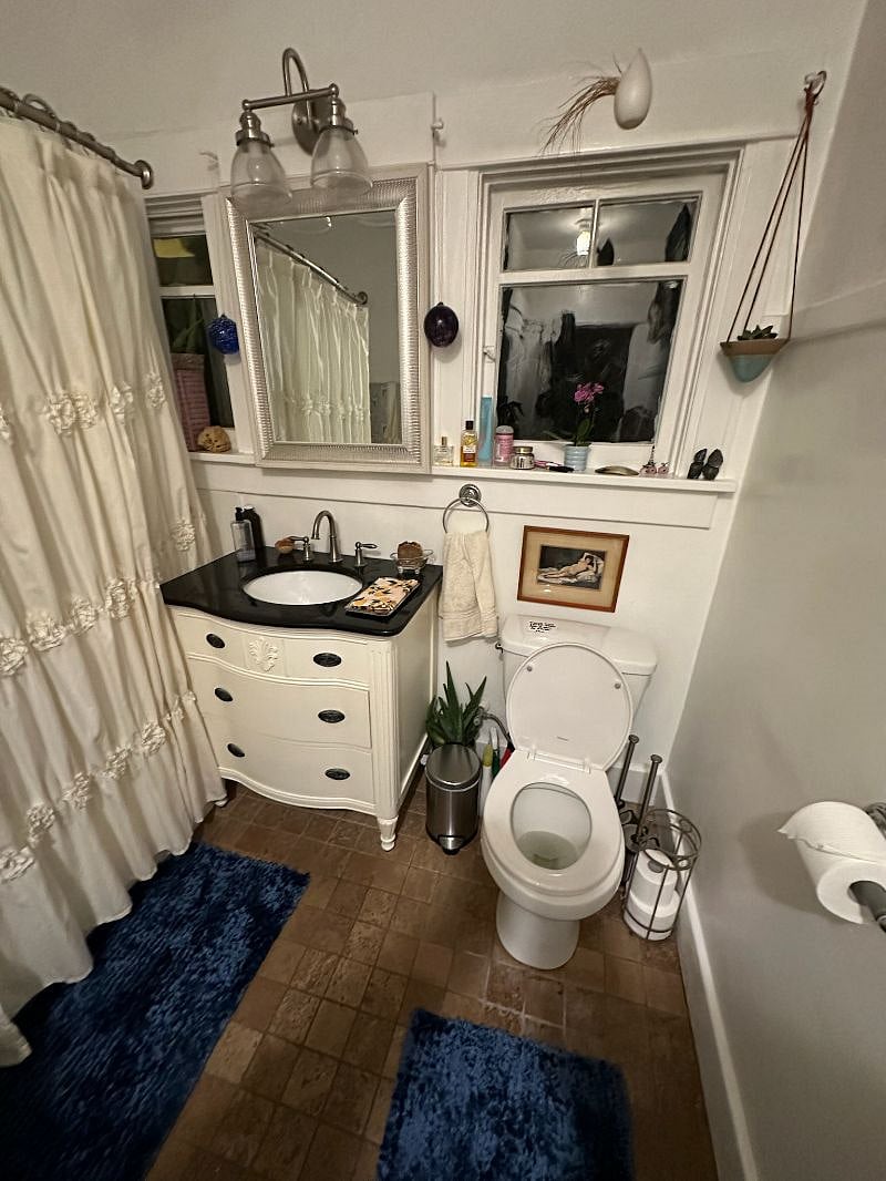 Furnished Finder property 404496_1 photo 8