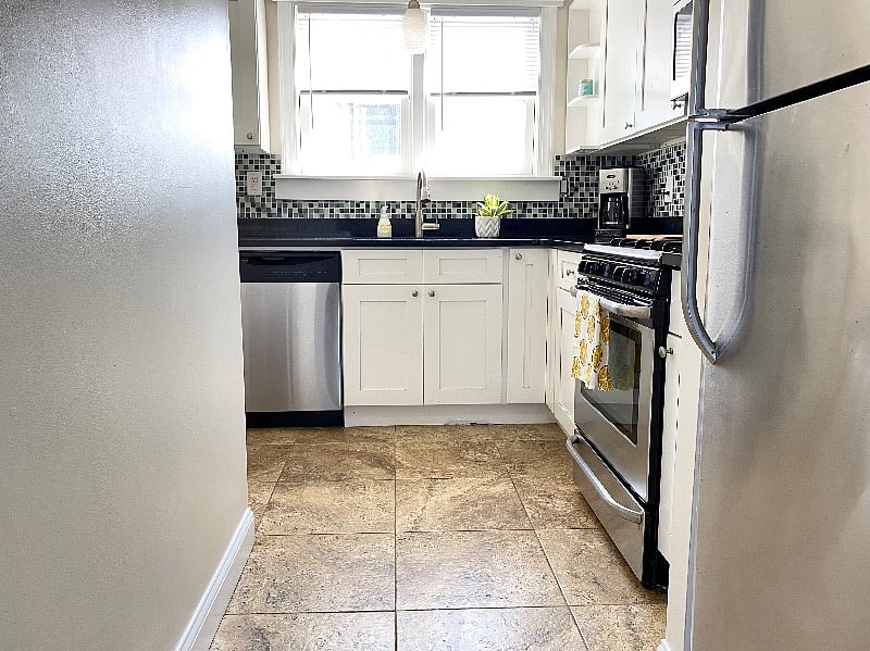 Furnished Finder property 404510_1 photo 6