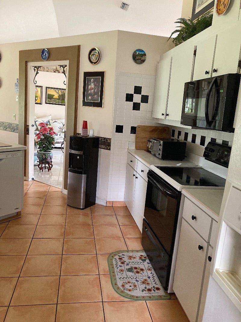Furnished Finder property 404534_1 photo 7