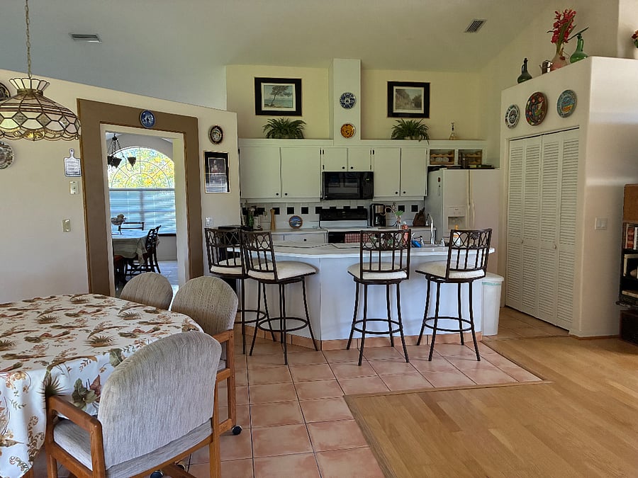 Furnished Finder property 404534_1 photo 9