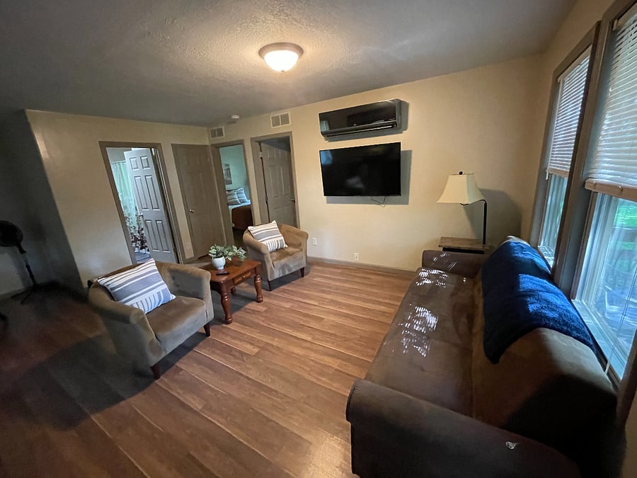 Furnished Finder property 404545_1 photo 3