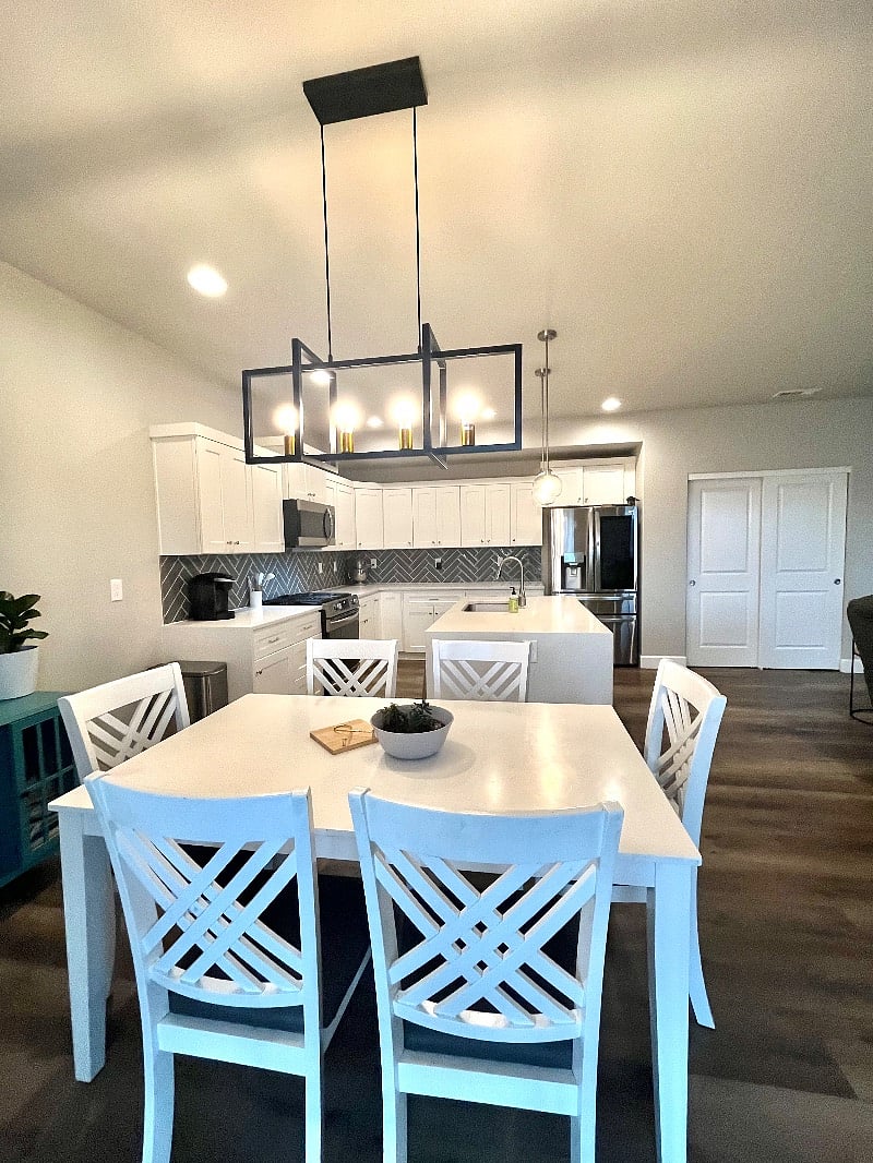 Furnished Finder property 404547_1 photo 4