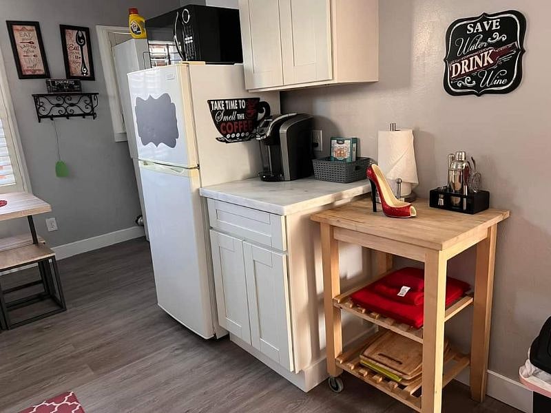 Furnished Finder property 404569_1 photo 5