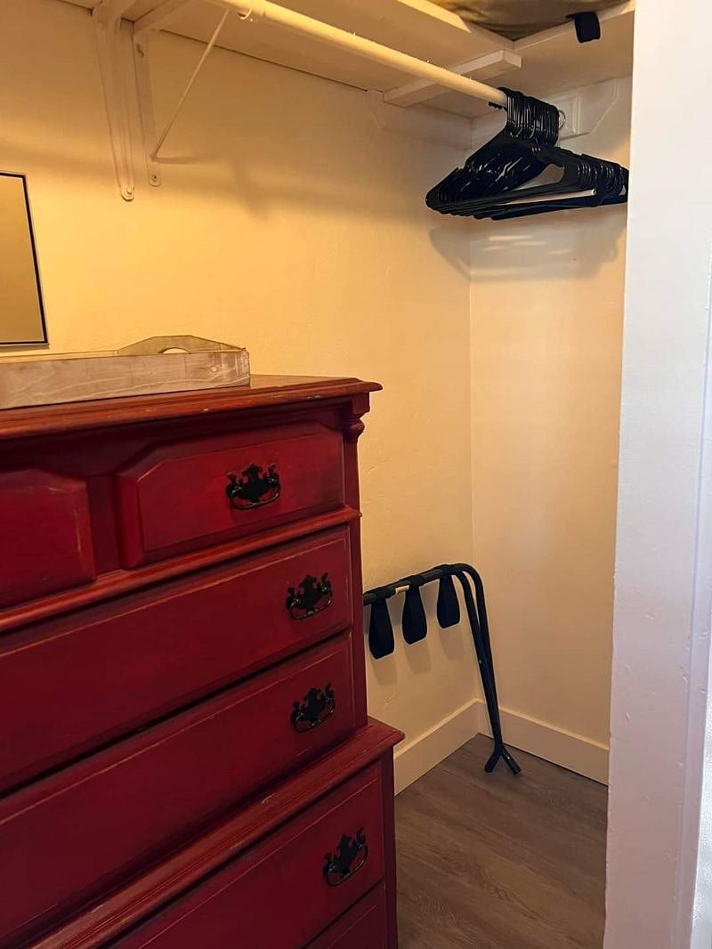 Furnished Finder property 404569_1 photo 21