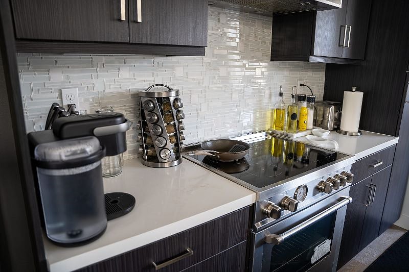 Furnished Finder property 404573_1 photo 5