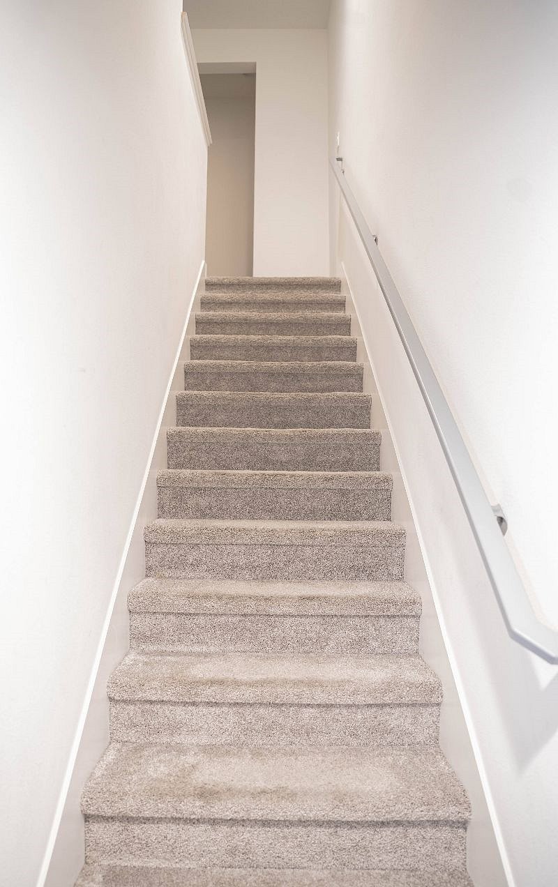 Furnished Finder property 404573_1 photo 30