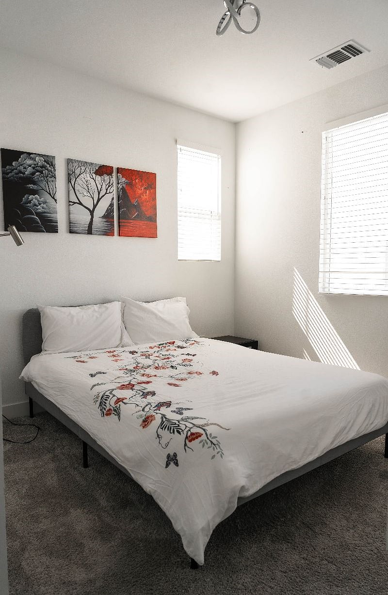 Furnished Finder property 404573_1 photo 18