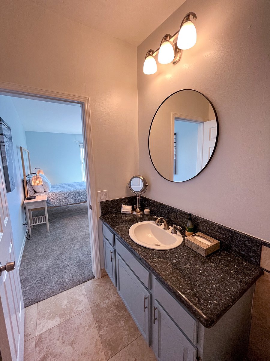 Furnished Finder property 404585_1 photo 24