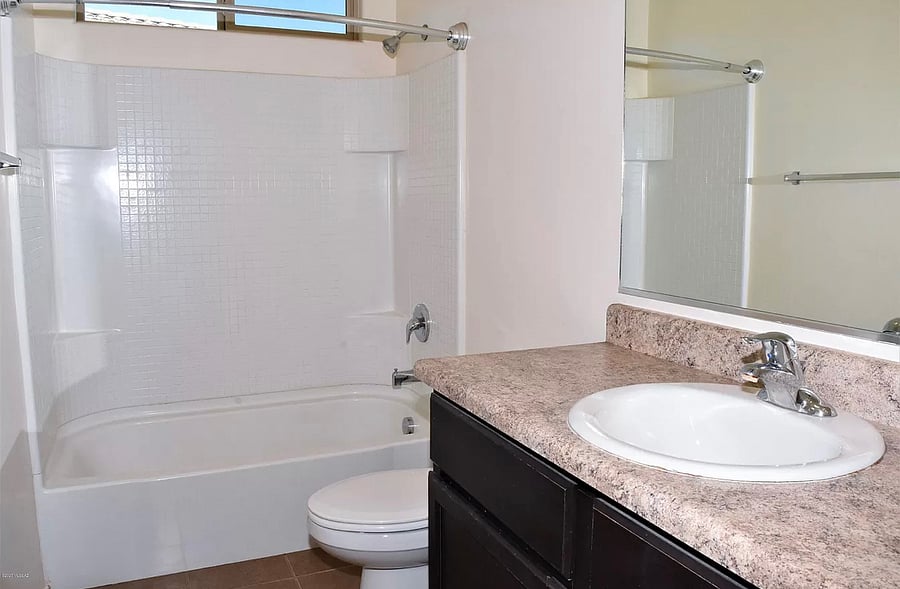 Furnished Finder property 404590_1 photo 3