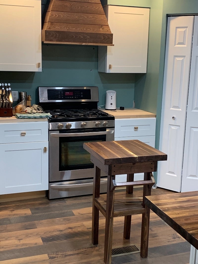 Furnished Finder property 404594_1 photo 3