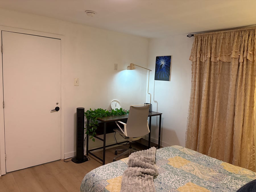 Furnished Finder property 404597_1 photo 15