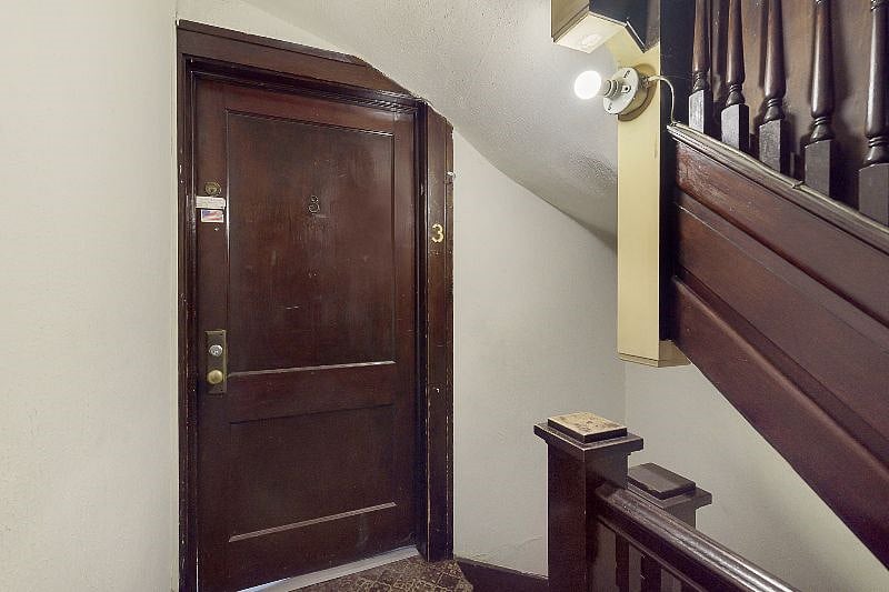 Furnished Finder property 404605_2 photo 5