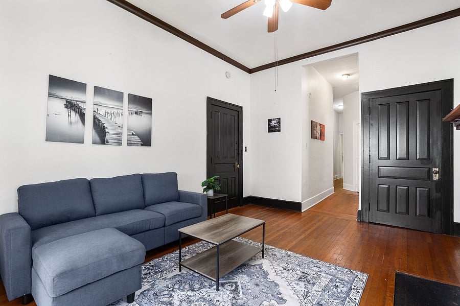 Furnished Finder property 404605_3 photo 9