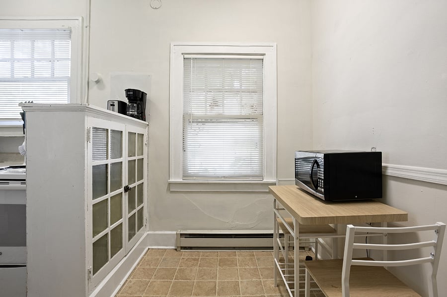 Furnished Finder property 404605_3 photo 14
