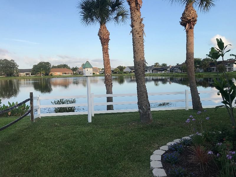Furnished Finder property 404621_1 photo 3