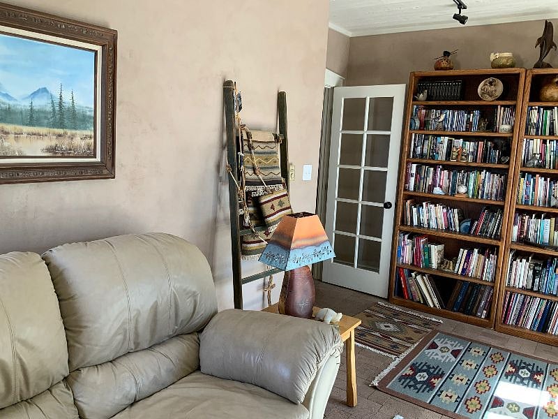 Family room with patio,attached