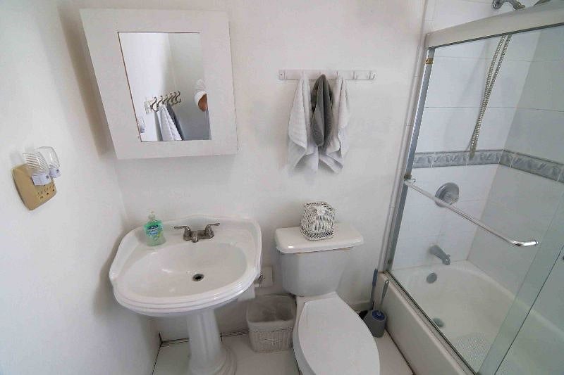 Furnished Finder property 404636_1 photo 6
