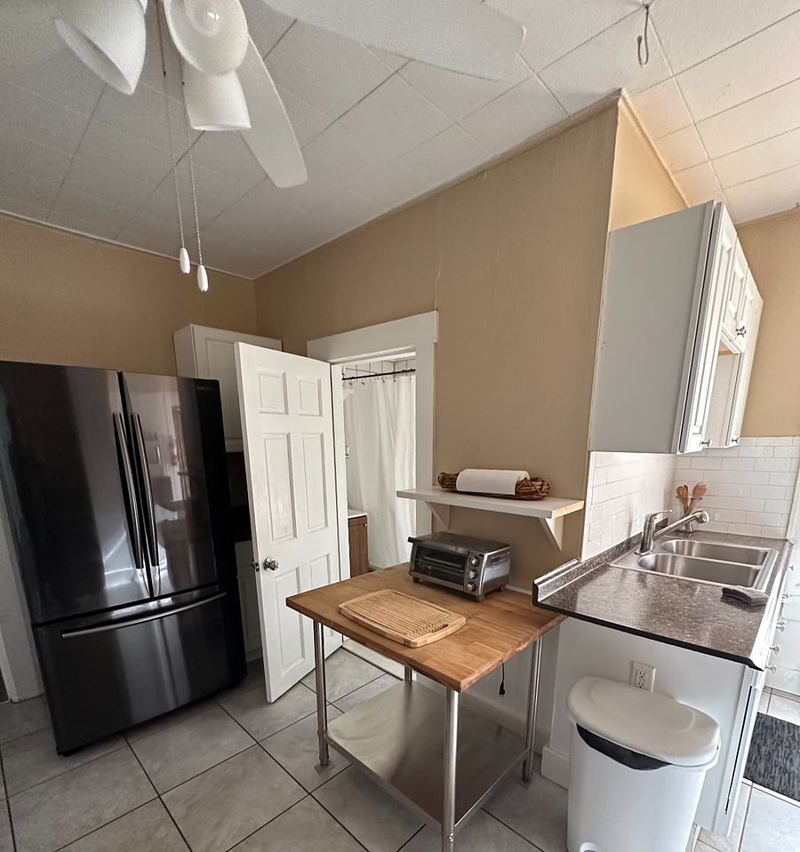 Furnished Finder property 404638_2 photo 7