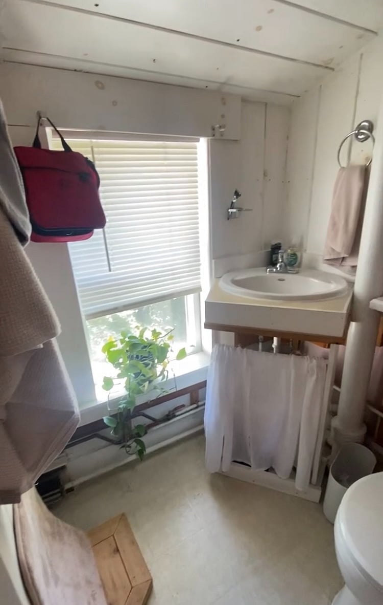 Furnished Finder property 404638_3 photo 13