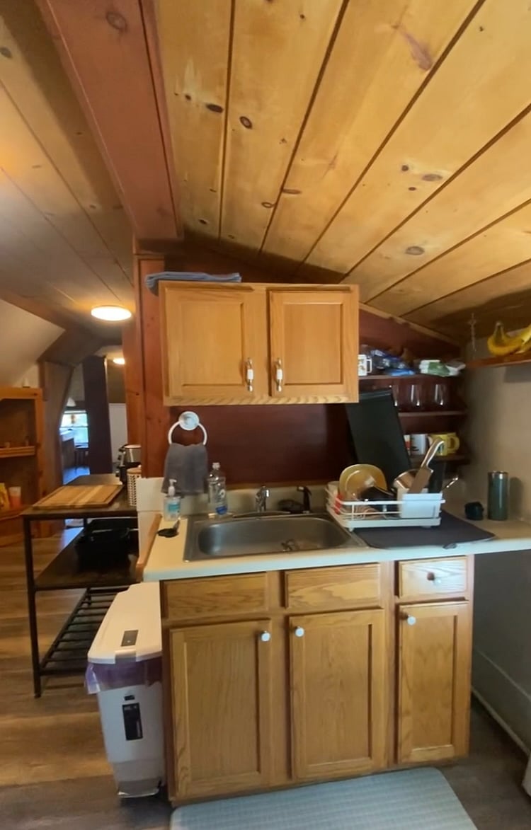 Furnished Finder property 404638_3 photo 10