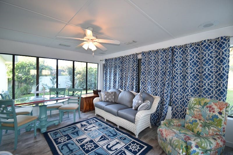 Furnished Finder property 404641_1 photo 3