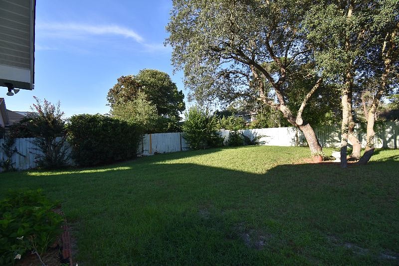 Furnished Finder property 404641_1 photo 12
