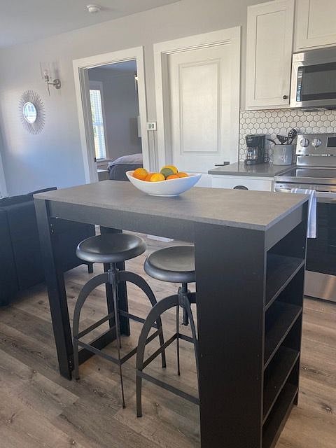 Furnished Finder property 404689_1 photo 22