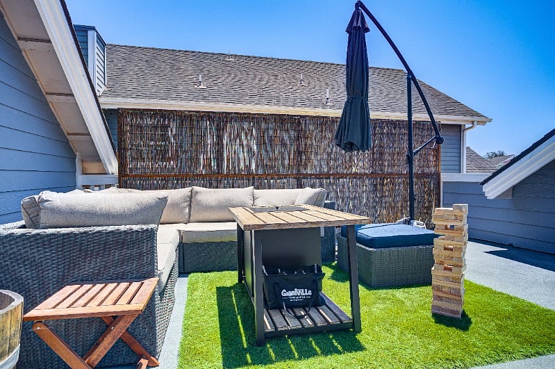 Rooftop Deck