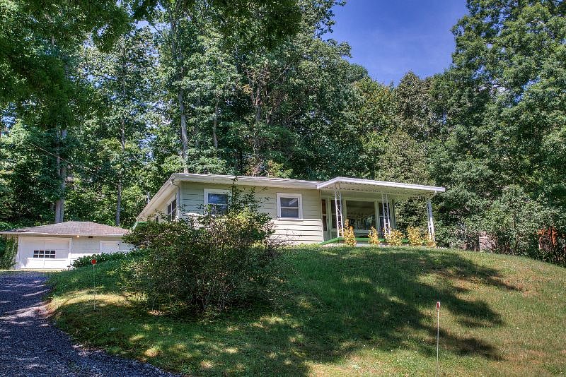 Furnished Finder property 404725_1 photo 26
