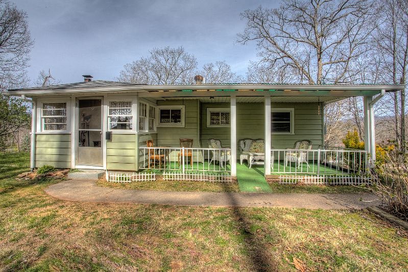 Furnished Finder property 404725_1 photo 20
