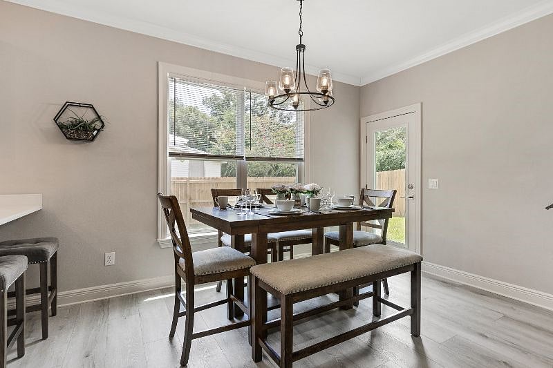 Furnished Finder property 404733_1 photo 8