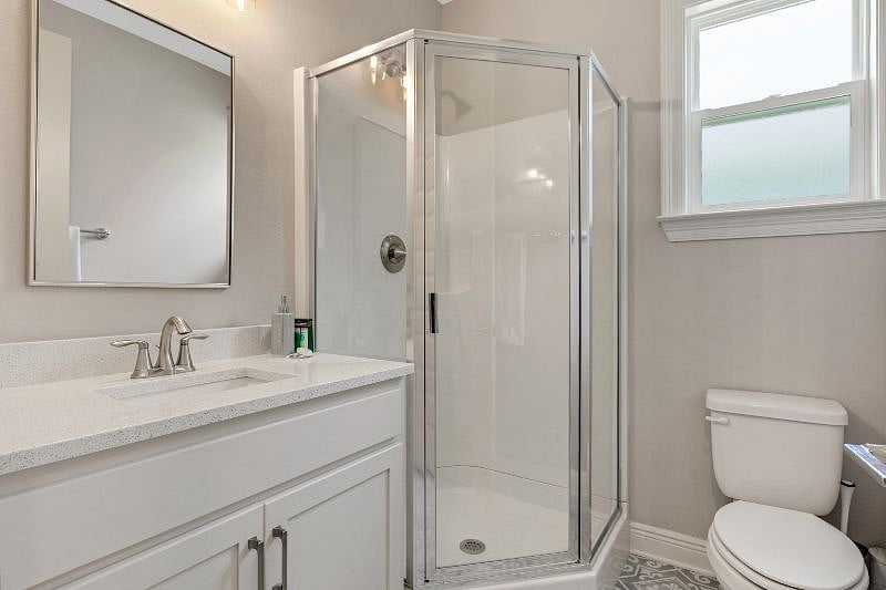 Furnished Finder property 404733_1 photo 14
