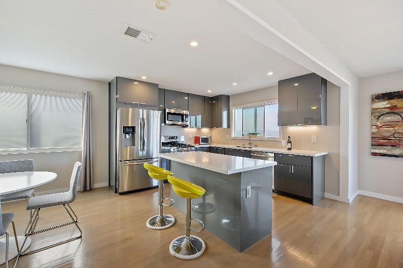 Furnished Finder property 404738_1 photo 7