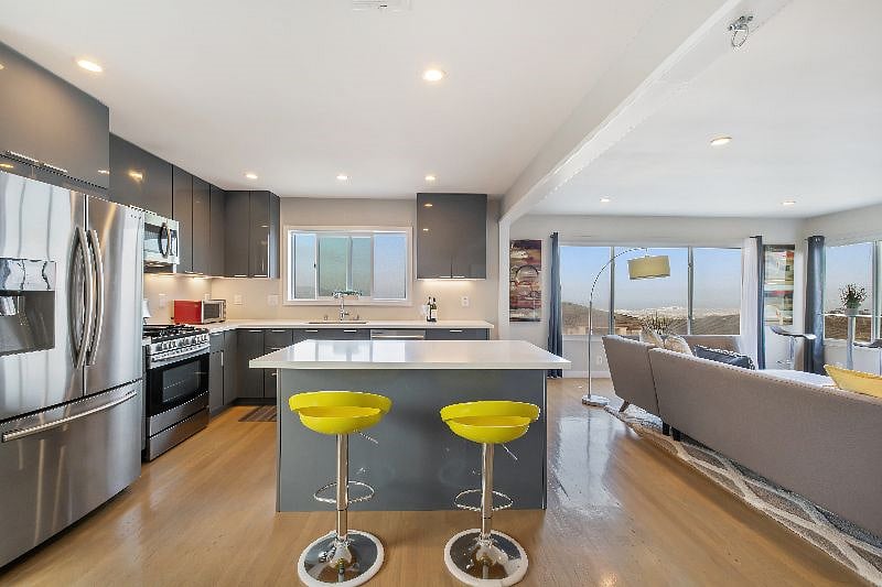 Furnished Finder property 404738_1 photo 8