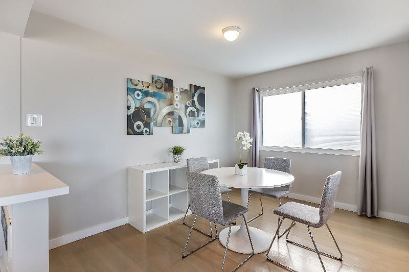 Furnished Finder property 404738_1 photo 11