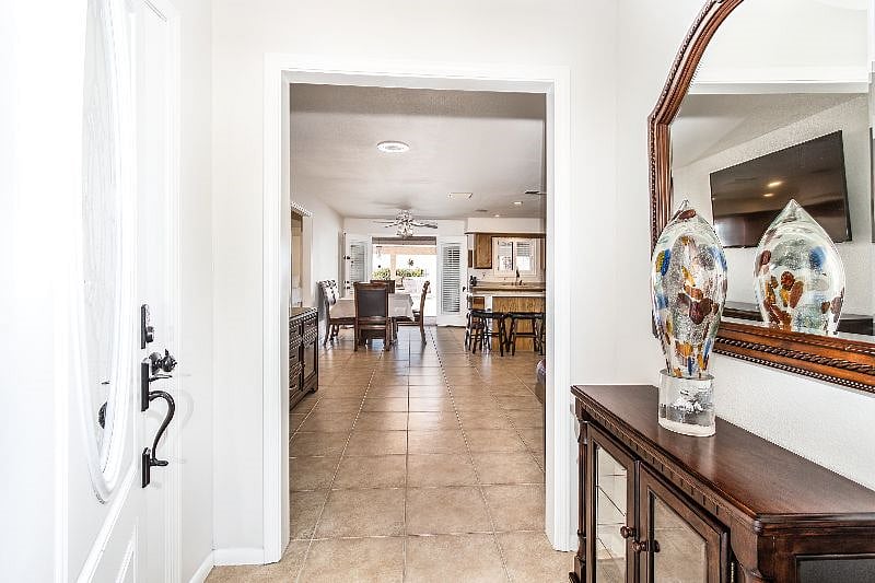 Furnished Finder property 404771_1 photo 6