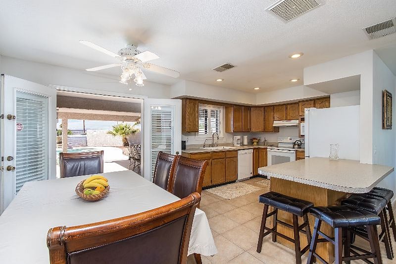 Furnished Finder property 404771_1 photo 7
