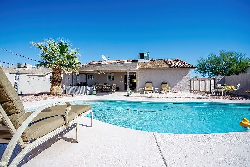 Furnished Finder property 404771_1 photo 27