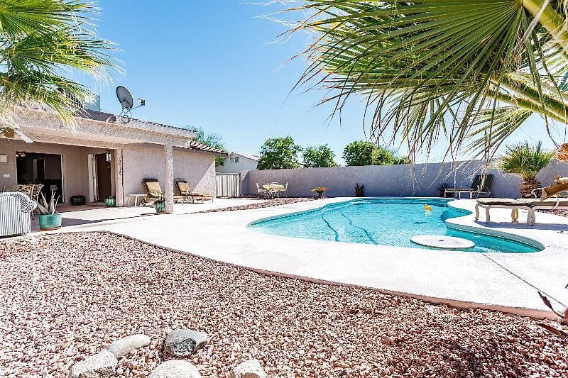 Furnished Finder property 404771_1 photo 29